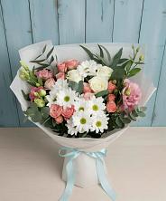 Букет цветов из:  Розы, Лизиантусы и Хризантемы в Хилоке