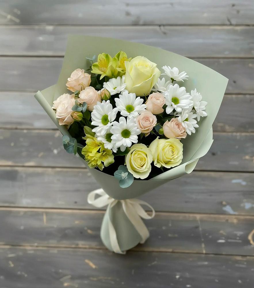 Букет цветов из: Альстромерии, Розы и Хризантемы в Хилоке
