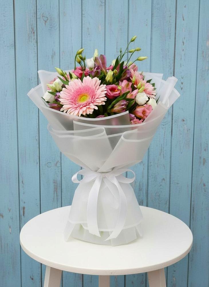 Букет цветов из: Герберы, Альстромерии и Лизиантусы в Хилоке