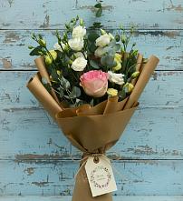 Букет цветов из:  Розы и Лизиантусы #REPLACE_PRED# Хилоке